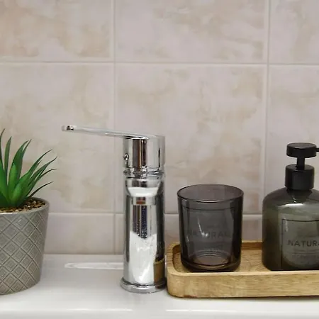 Βίλα η μονοκατοικία της χαράς. *