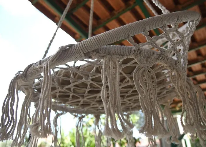 Villa η μονοκατοικία της χαράς. *